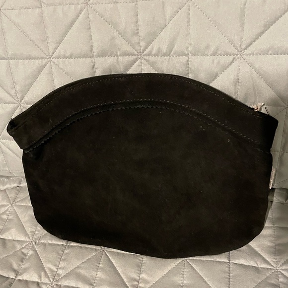 NWT Mossimo brand faux suede clutch with fringe tassels and gold detail - Picture 2 of 3